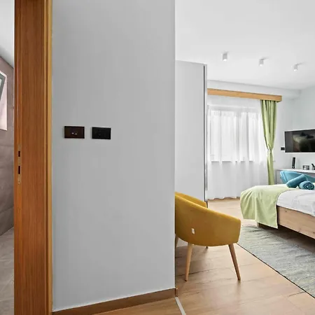 Palma - Am Fuer 6 Personen By Interhome 풀라