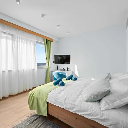 Palma - Am Fuer 6 Personen By Interhome * 풀라